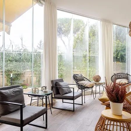 Fleming Hill - Luxury Flat With Garden And Parking